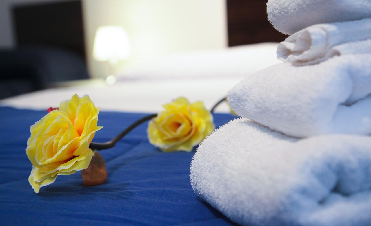ナポリ Chiaia Relax Bed & Breakfast エクステリア 写真