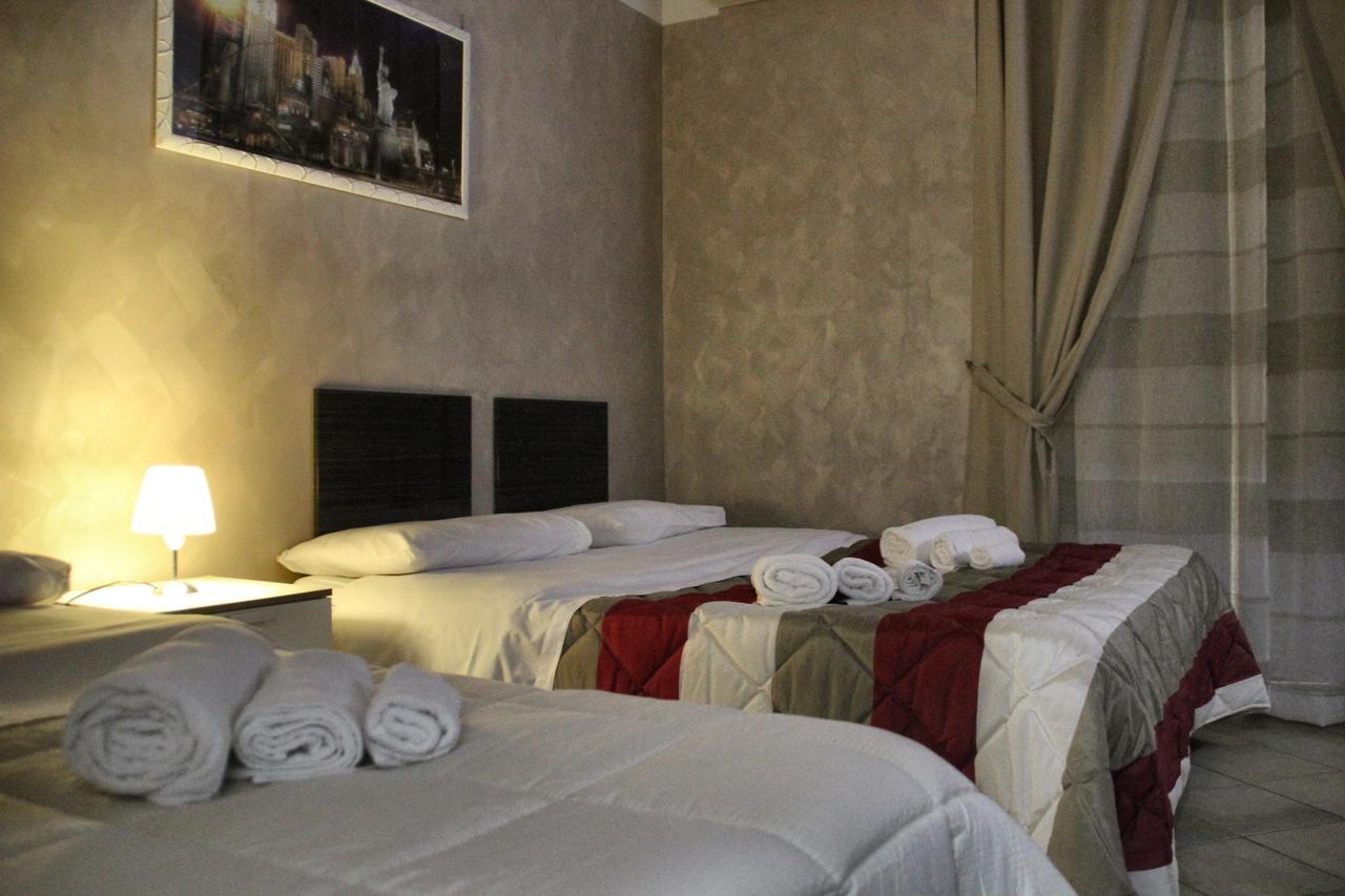 ナポリ Chiaia Relax Bed & Breakfast 部屋 写真